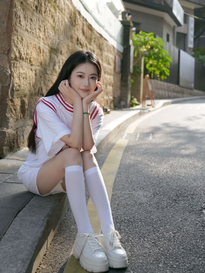 哆啦A梦 封面