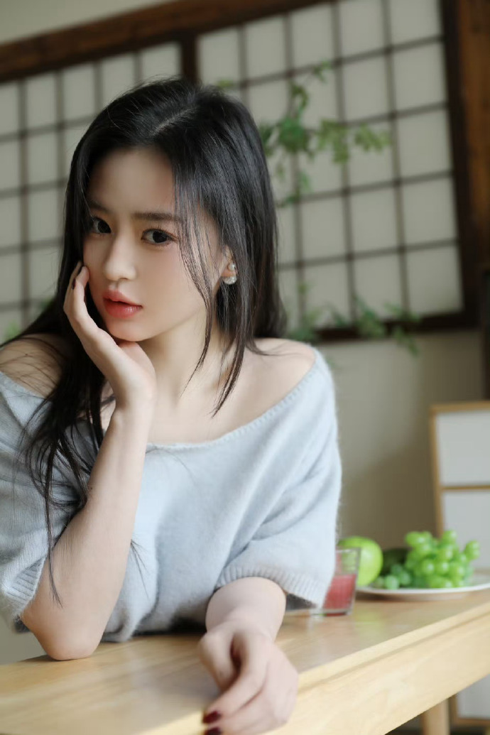 东宫 封面